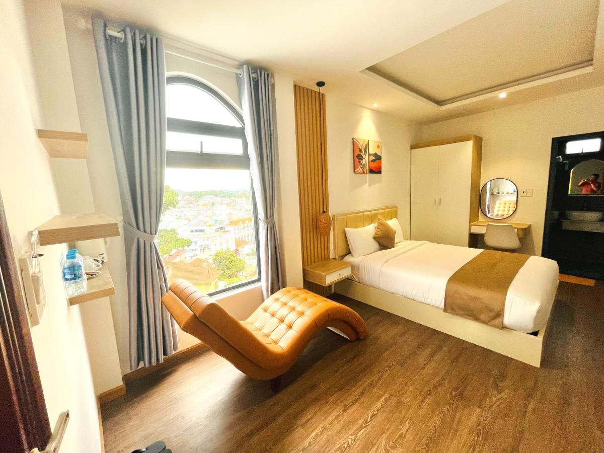 Torino Hotel Dalat Bagian luar foto