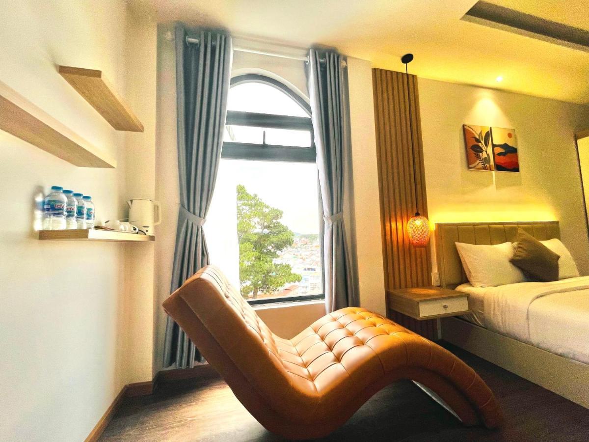 Torino Hotel Dalat Bagian luar foto