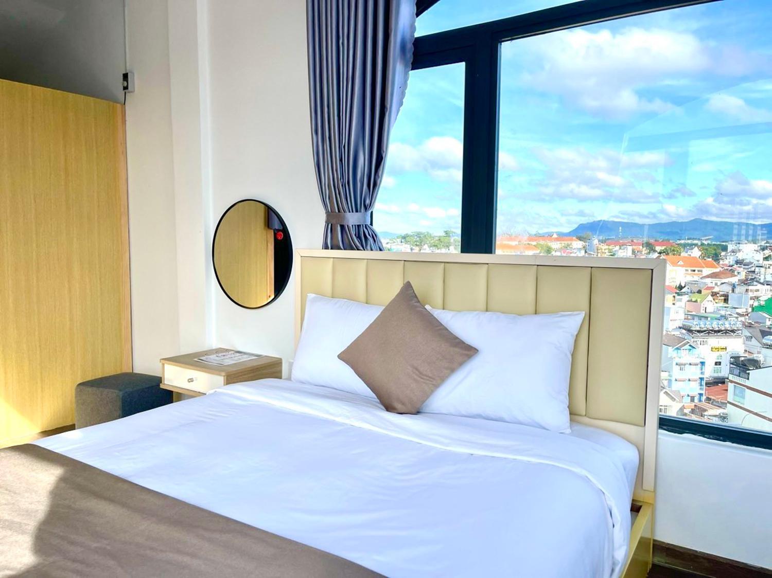 Torino Hotel Dalat Bagian luar foto