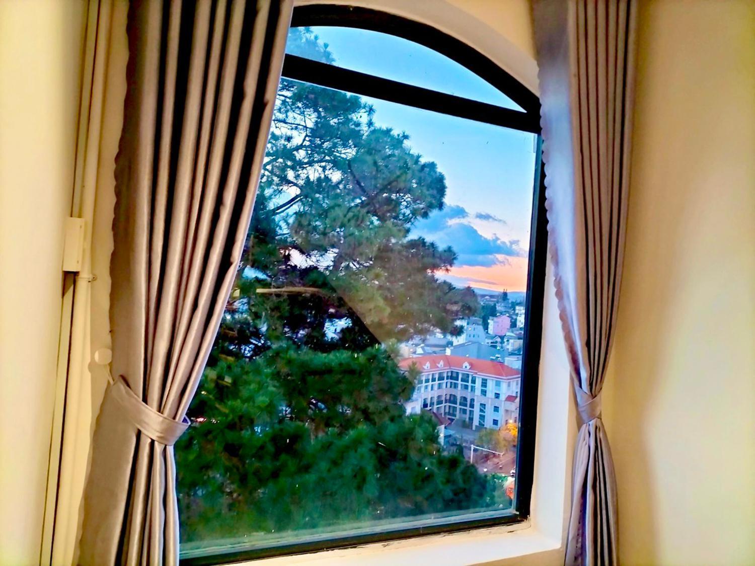 Torino Hotel Dalat Bagian luar foto