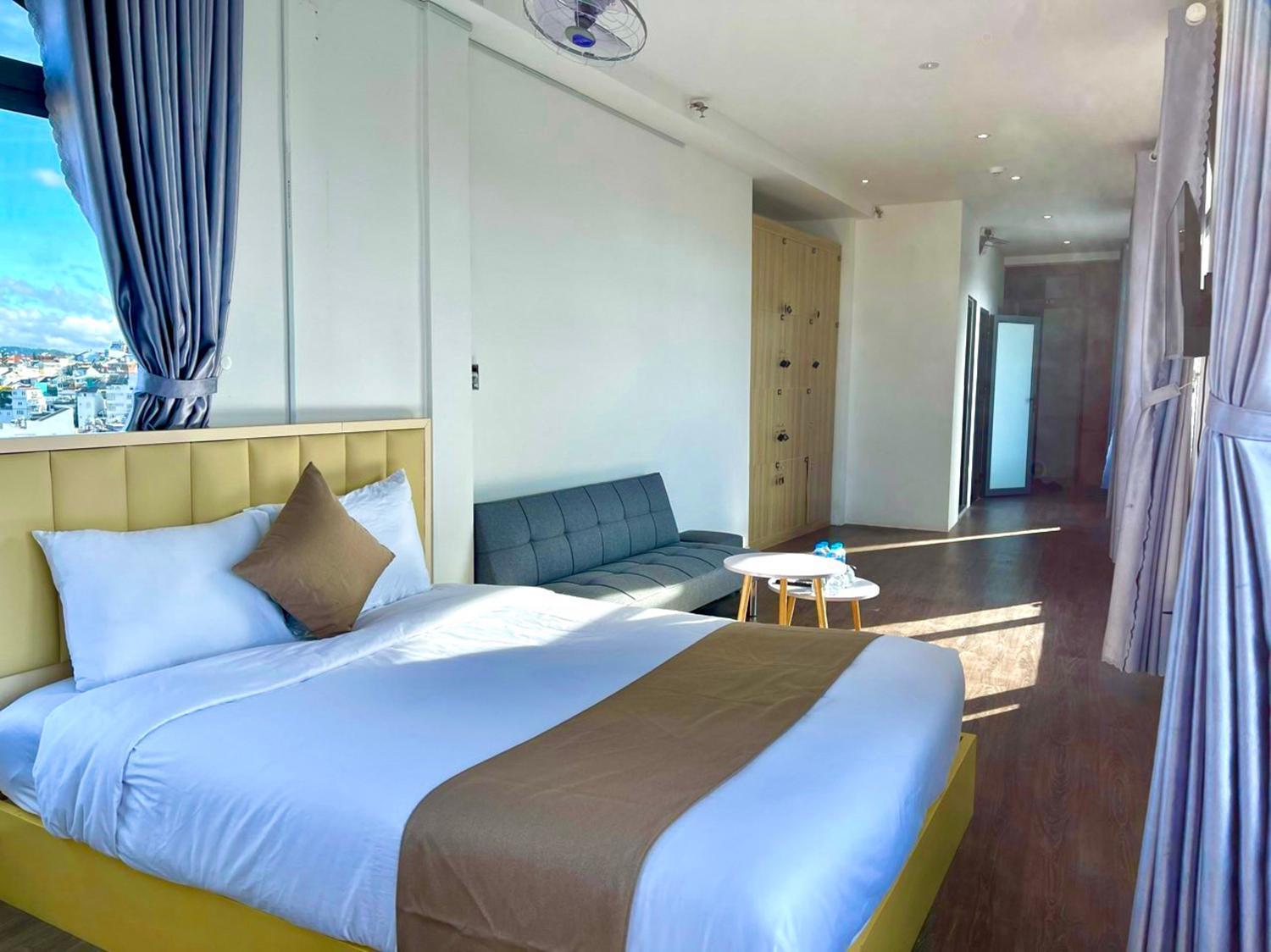 Torino Hotel Dalat Bagian luar foto